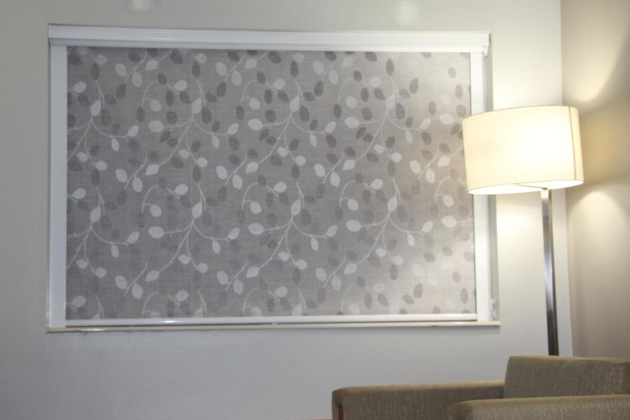 Westbridge Inn & Suites Carrollton Bagian luar foto